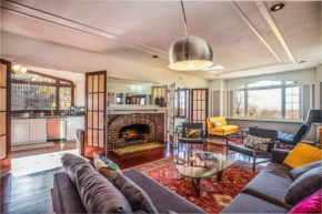 Stunning View, Frank Lloyd Wright Inspired Home! Salt Lake City